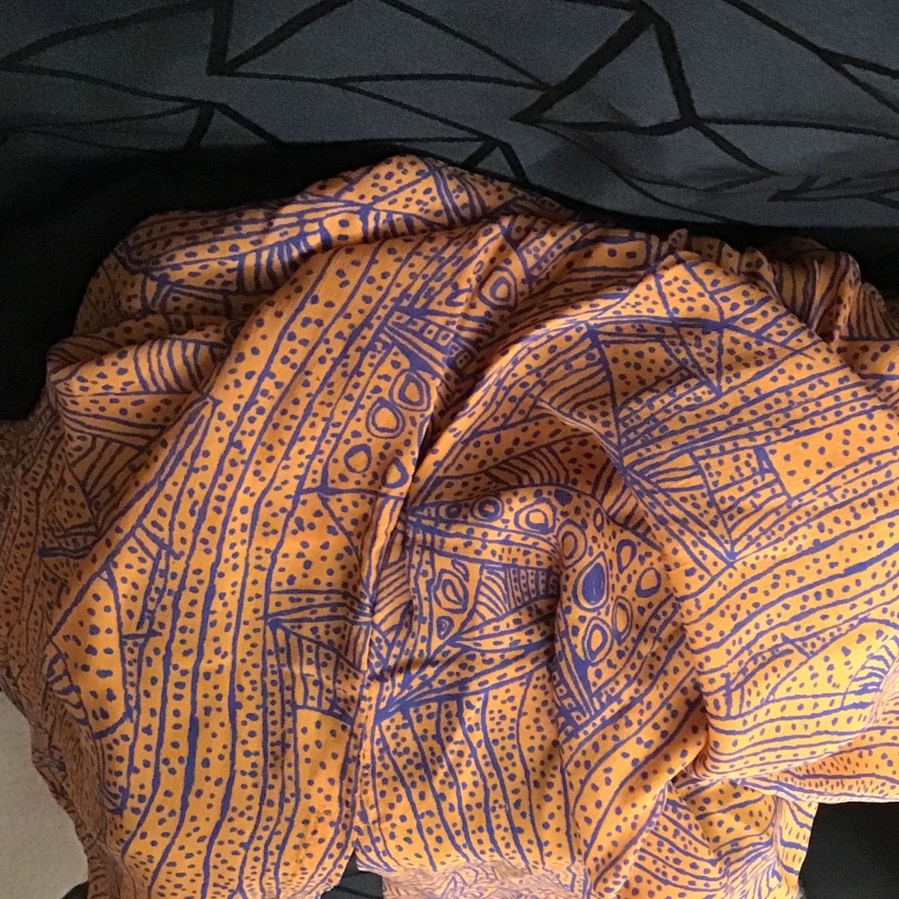 Animals L/S Blouse "Host Pick " - Picture 12 of 12